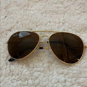 Ray-Ban Gold Aviator Sunglasses